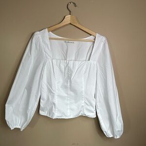 Abercrombie & Fitch Long-Sleeve Poplin Squareneck top  small